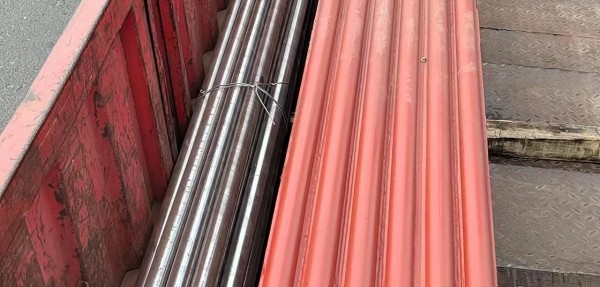 規格：ф76×6，長度600mm，材質：SA-213TP347HFG/SA-213T91,兩種材質各300mm